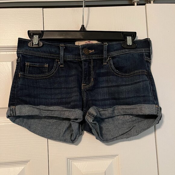 Shorts - Picture 1 of 2